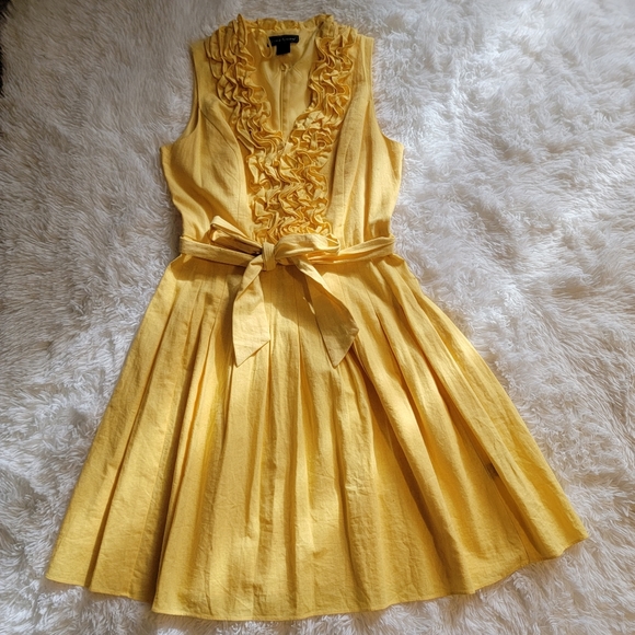 JESSICA HOWARD Yellow Linen Ruffled V Neck Party Dress Size 12 with Tie Sash - Picture 1 of 4